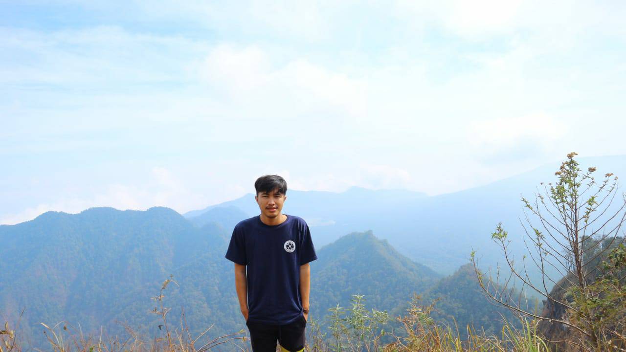 Cerita Mistik Pendakian Gunung ! | Menuju Puncak Gunung Burangrang Cisarua Kabupaten Bandung